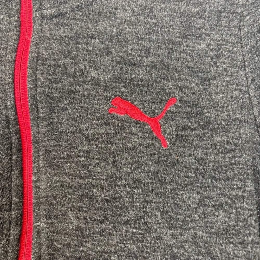 Puma Kids Gray and Red Full Zip Jacket Size Medium 8/10